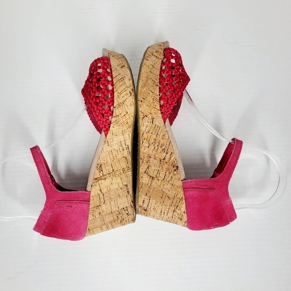 Toms Women's Red Satin Platform Wedges - Picture 5 of 9